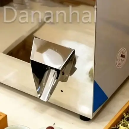 Small Desktop Semi-Automatic Powder Spice Weighing And Filling Machine Spiral Hardware Quantitative Packaging Machine