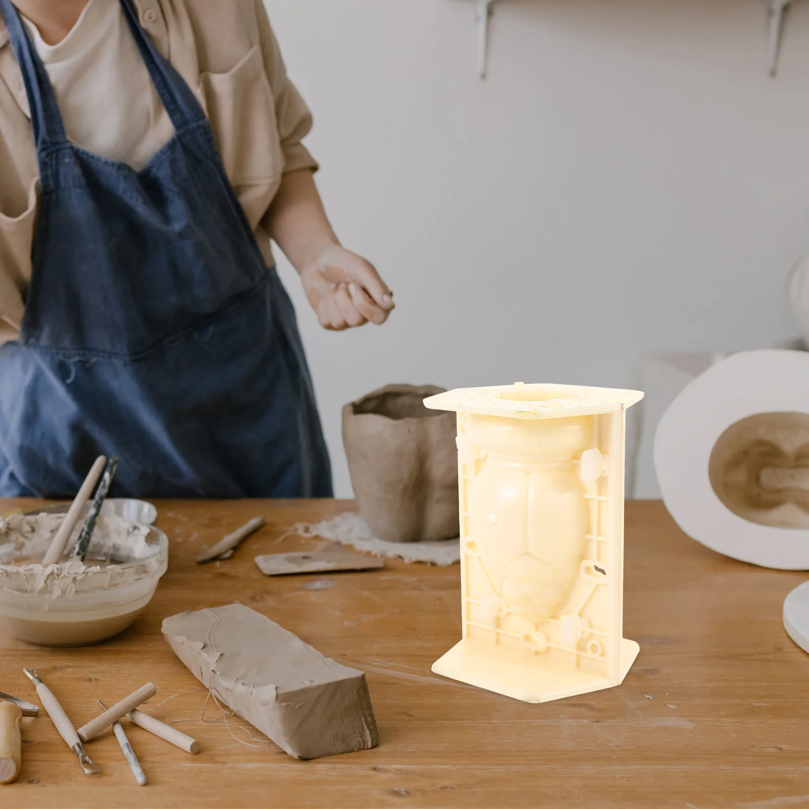 

Balustrade Roman Column Concrete Mold Durable Plastic Garden Fence Decoration DIY Cement Mold for Pathway Balustrade Ornament