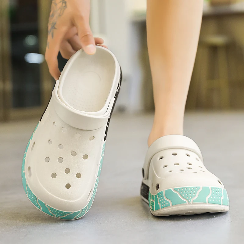 Men's and Women's Summer Outerwear 2025 New Beach Anti-Odor Anti-Slip Baotou Beach Slippers view 3