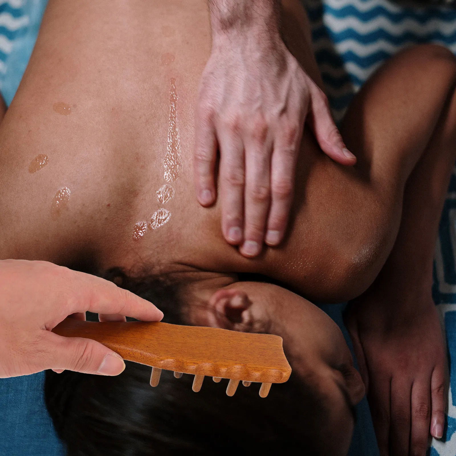 

Деревянная массажная расческа, 1 шт., эргономичный дизайн, для снятия стресса, массажер для кожи головы, для домашнего использования, креативный ручной инструмент для точечного массажа