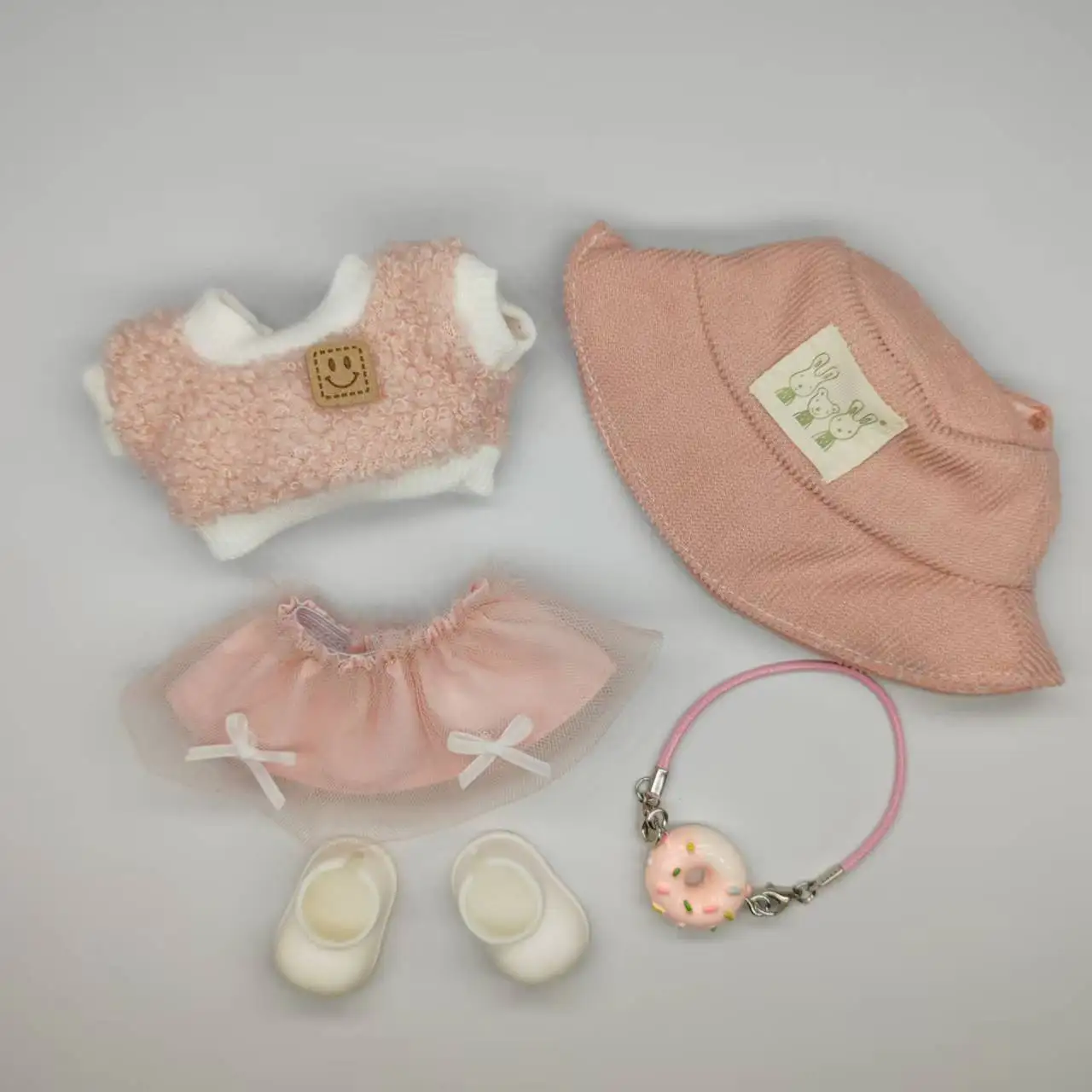 

Для 15-17 см кулон Лабу сидящая детская акула пчела динозавр милые куклы аксессуары милые украшения маленькая одежда