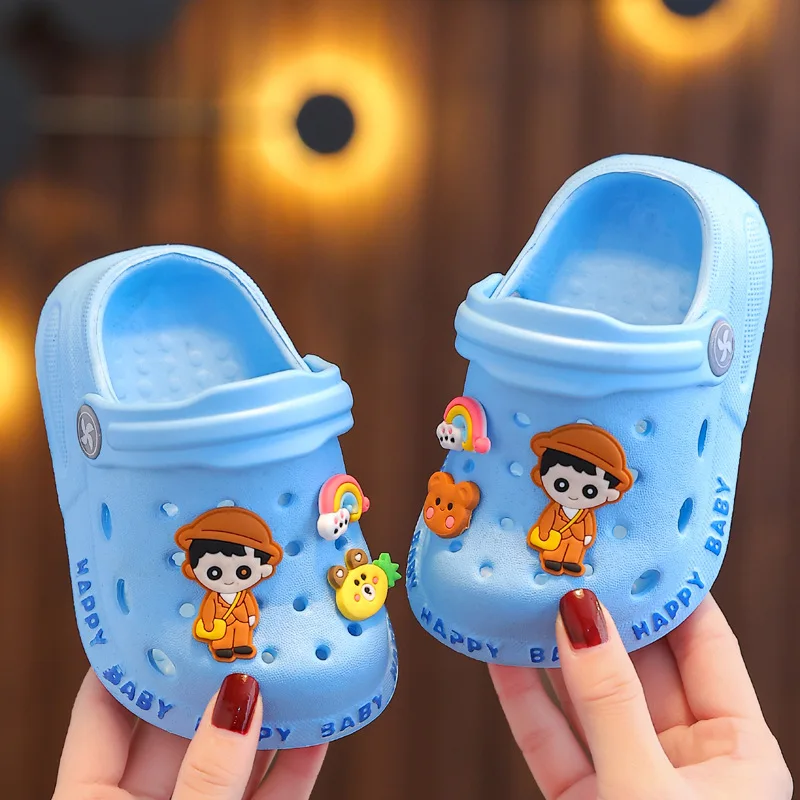 Bambini bambini cartoni animati sandali da spiaggia per ragazzi ragazze muli zoccoli estate donna scarpe da giardino pantofole piattaforma foro