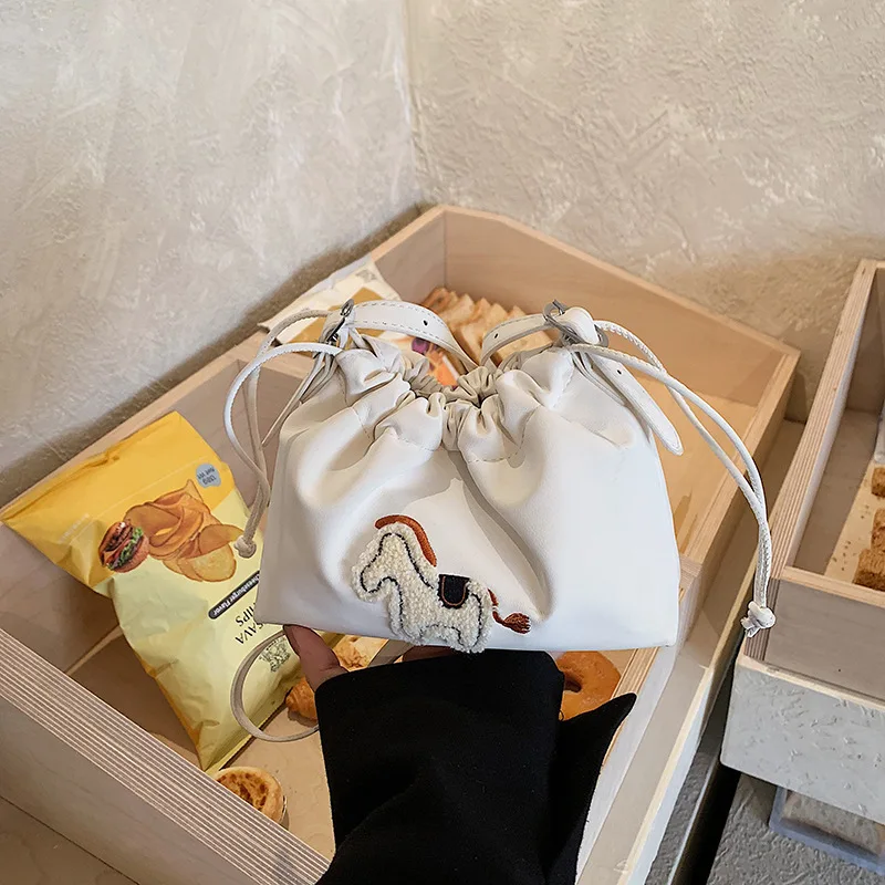 

New Cute Cartoon Embroidery Top Handle Bag Comfortable and Versatile Texture Shoulder Bag Fashionable Commuter Commuting Bag