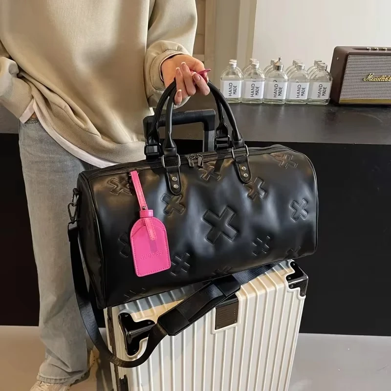 retro gym bag