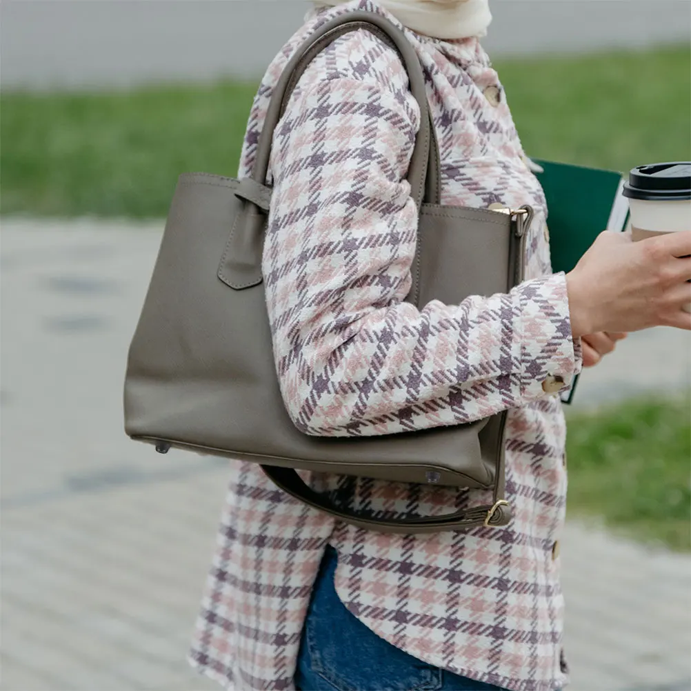 

15Pcs Plastic Luggage Feet Studs Replacement Pads for Bag Bottom Supports Suitcase Stabilizer Feet Travel Luggage Repair Kit