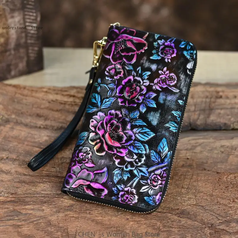 Large Capacity Fashionable Multi Card Embossed Handmade Zipper Bag Retro Genuine Leather Women's Wallet