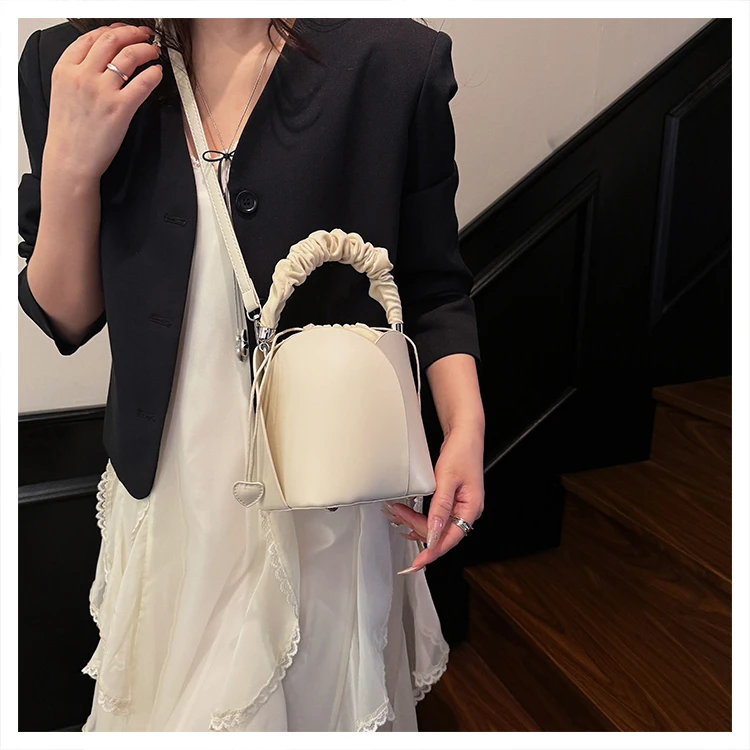 

Elegant Leather Tote Bag Ladies Fashion Designer Crossbody Shoulder Handbag Luxury Brand Waterproof Durable