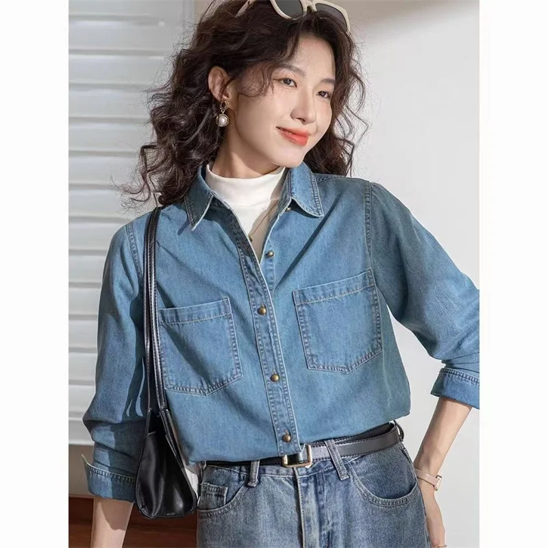 Light Blue Retro Soft Denim Shirt Women's Folding Wear With 2024 Autumn And Winter New Fashion Little Hong Kong Style Joker Top