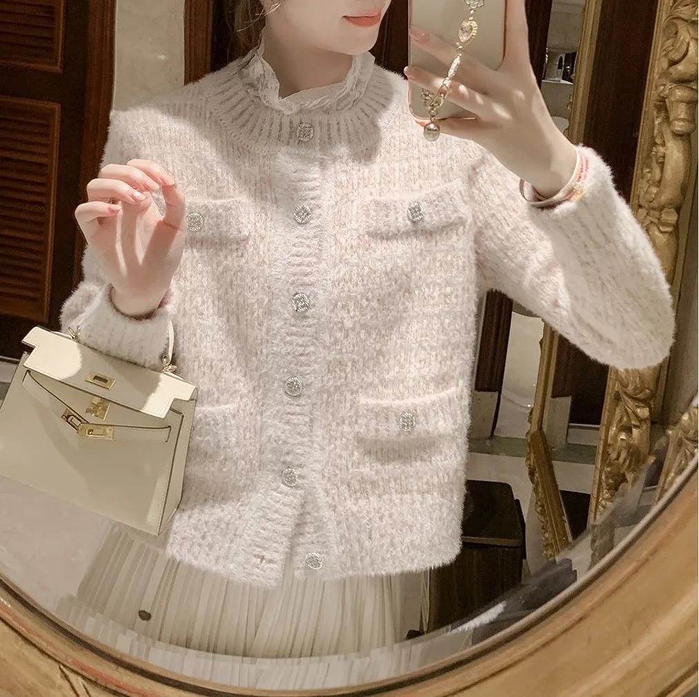 Autumn Winter New Soft Blended Bright Silk Knitted Cardigan Women\'s Short Long Sleeved Sweater