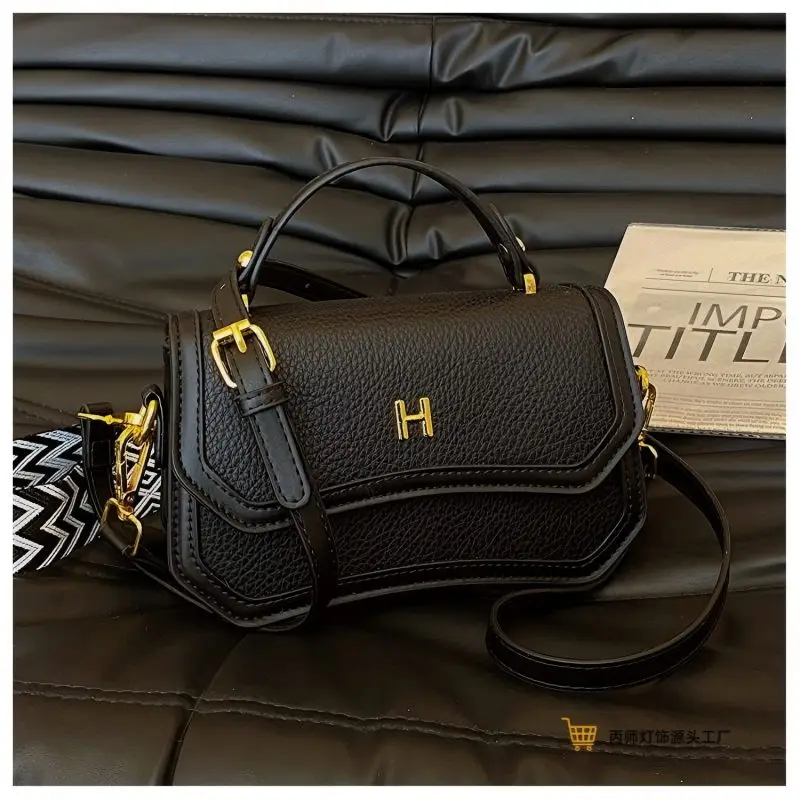 Mini bolsa crossbody de designer de luxo – 2025 nova bolsa feminina, bolsa de couro bege com detalhes chiques, bolsa de ombro elegante