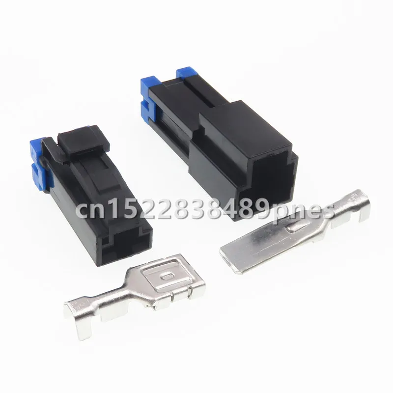 

1 Pole 9.5 Series 7122-4110-30 7123-4110-30 MG623688-5 MG613689-5 Automotive High Current Horn Wire Connector