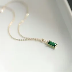 VOQ Silver Color Square Green Zirconia Pendant Necklace Luxurious and Elegant Birthday Jewelry Gift for Women