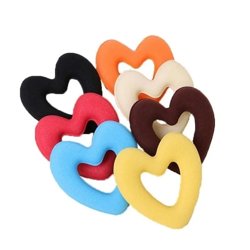 1Pc Hair Donut Bun Heart Maker Magic Foam Sponge Hair Styling Tool Princess Hairstyle Hair Bands Hair Accessories (Random Color)