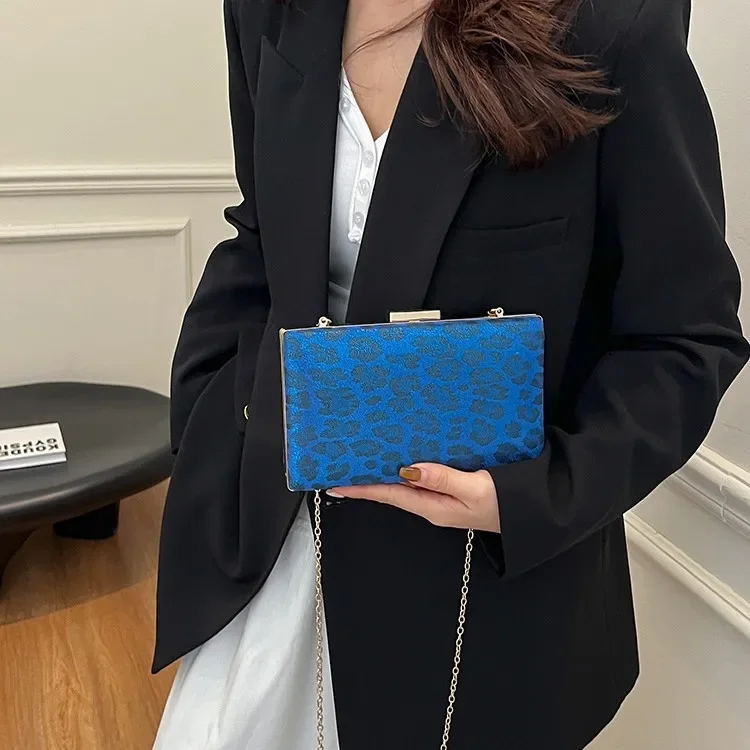 

Роскошная брендовая шикарная сумка на плечо с цепочкой в стиле ретро, сумка-тоут с леопардовым принтом, универсальный вечерний клатч для женщин, стильный вид