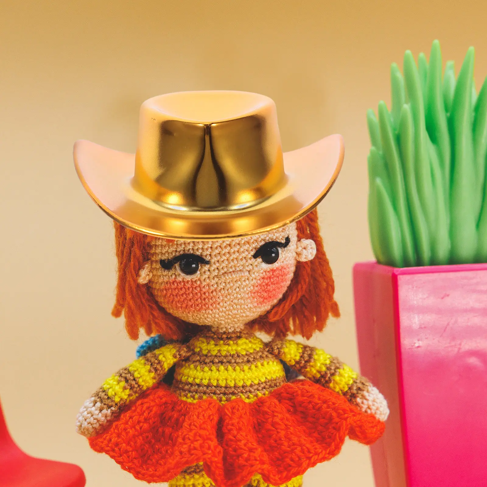 10Pcs Mini Glitter Cowboy Hats Tiny Western Style Miniature Hats for DIY Craft Party Decorations Accessories Tiny Cowgirl Hat