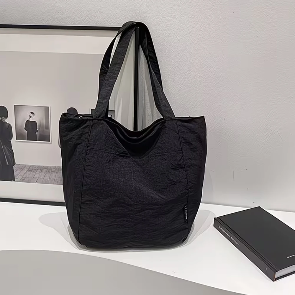 Women's Large Capacity Nylon Tote Bag - Simple Everyday Zipper Shoulder Bag, Beige/Durable Nylon Material Suitable for Work, Travel, Shopping - Hand Washable Women's Handbag