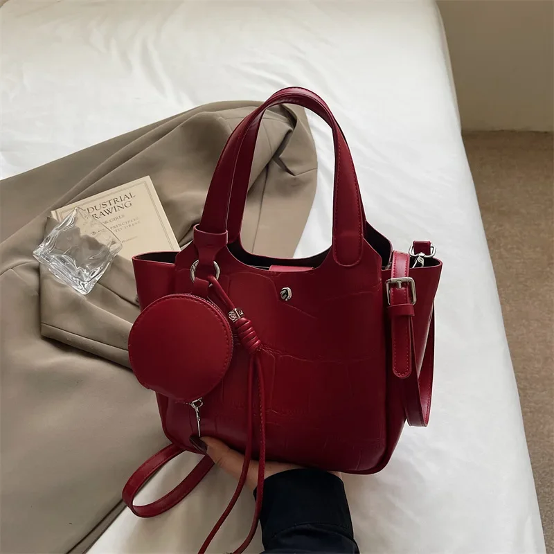 

2025 Women's Minimalist Luxury Tote Bag - Elegant Shoulder & Crossbody Purse with Multifunctional Design for Stylish Daily Use