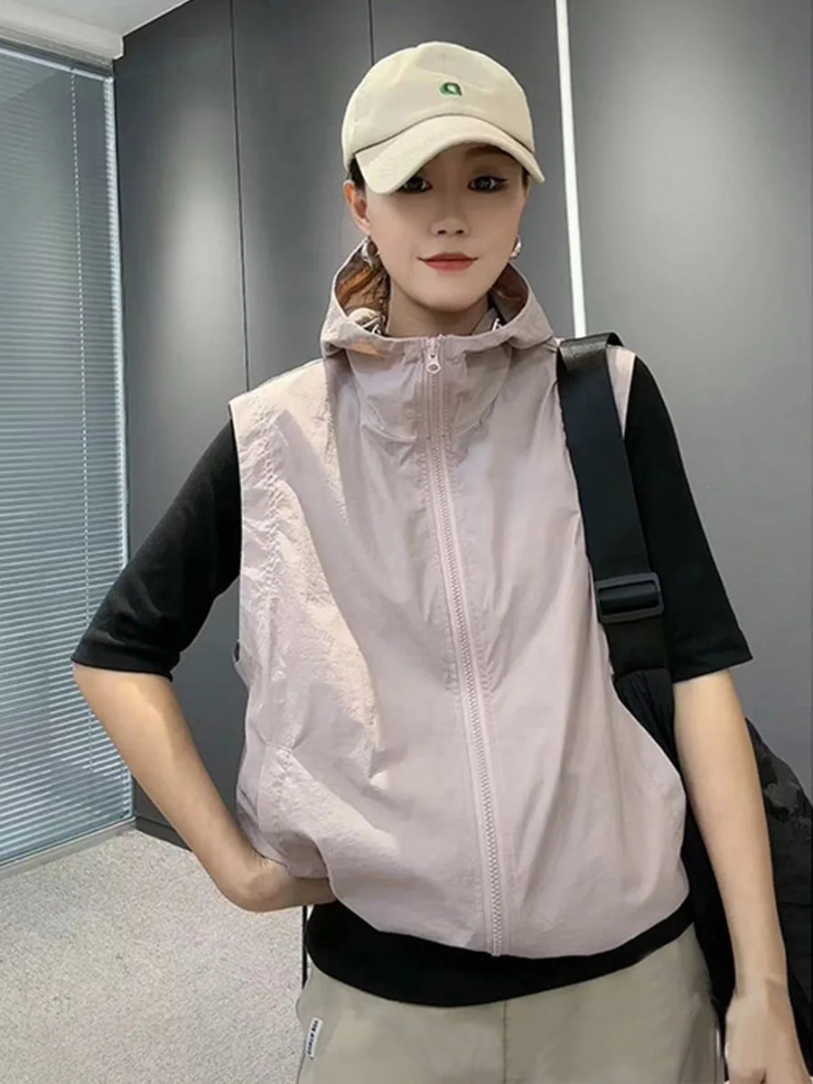 الربيع الصيف الصدريات النساء سترة مقنعين موضة الترفيه الرياضة سترات الحماية من الشمس السيدات سترات بلا أكمام