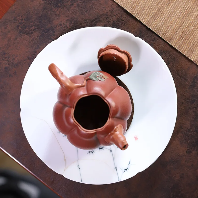 Yixing Handcrafted Bionic Pot Made From Huanglong Mountain Raw Clay Thin-Walled Pumpkin-Shaped Tea Pot 210ML