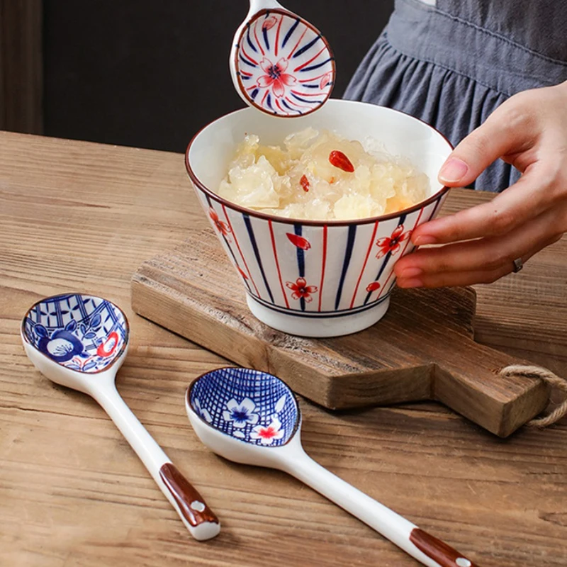 4/6Pieces Gift Set Household Ceramic Spoon Hand-painted High-value Long-handled Spoon Creative Dessert Spoon Outdoor Tableware