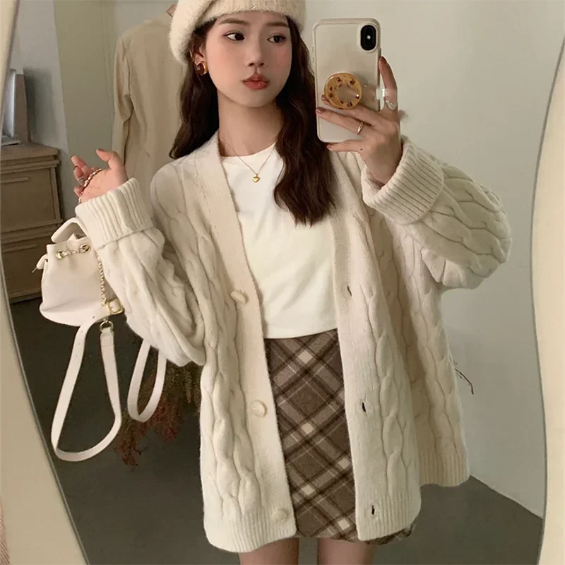 Autumn Winter Woman's Korean Twist Knitted Jacket Cardigan Keep Warm Long Sleeve Cardigans Women Basic All-Match Cardigan Ladies