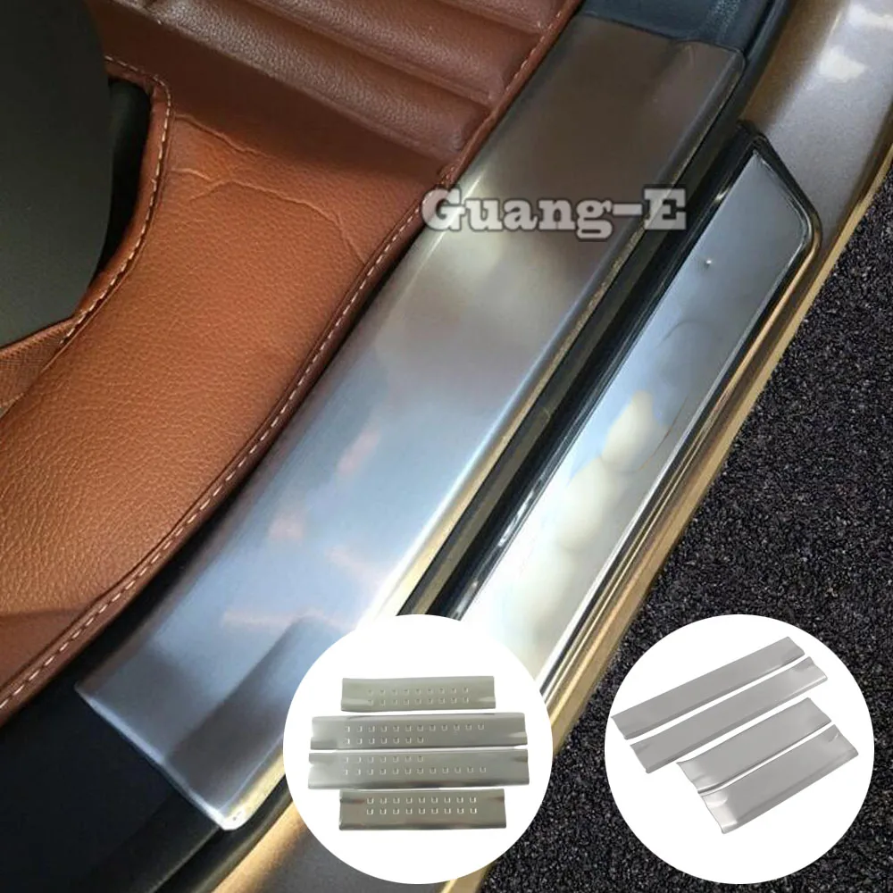 

Pedal Inner Door Sill Scuff Plate Cover Trim Threshold Strip Accessories For Hyundai IX45 SantaFe 2013 2014 2015 2016 2017 2018