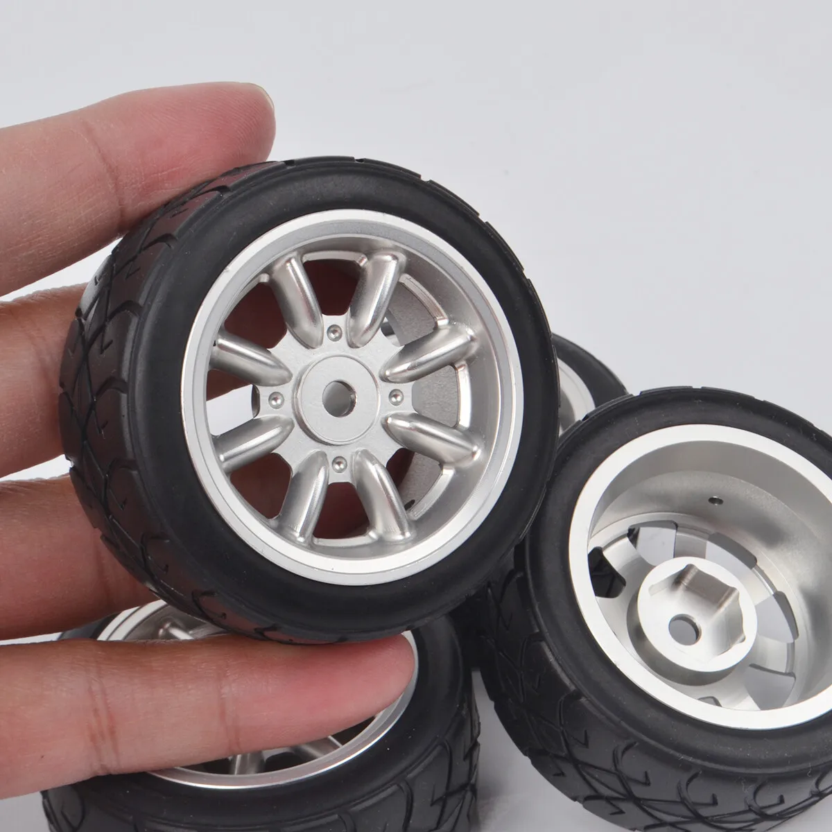 إطارات عجلات من سبائك الألومنيوم لهيكل Tamiya M-05 M-06Pro MB-01 SW01 M