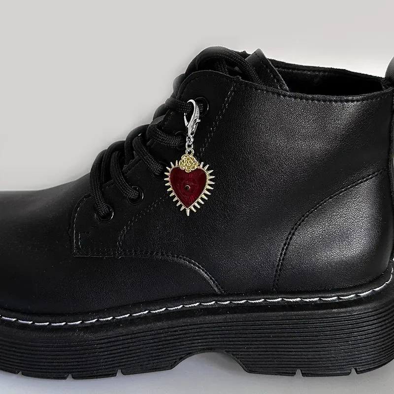 Botas Martin con corazones y flores rosas esmaltadas, hebillas para zapatos, decoración gótica turca, mal de ojo, accesorios para zapatos, joyería de la suerte, 2 piezas