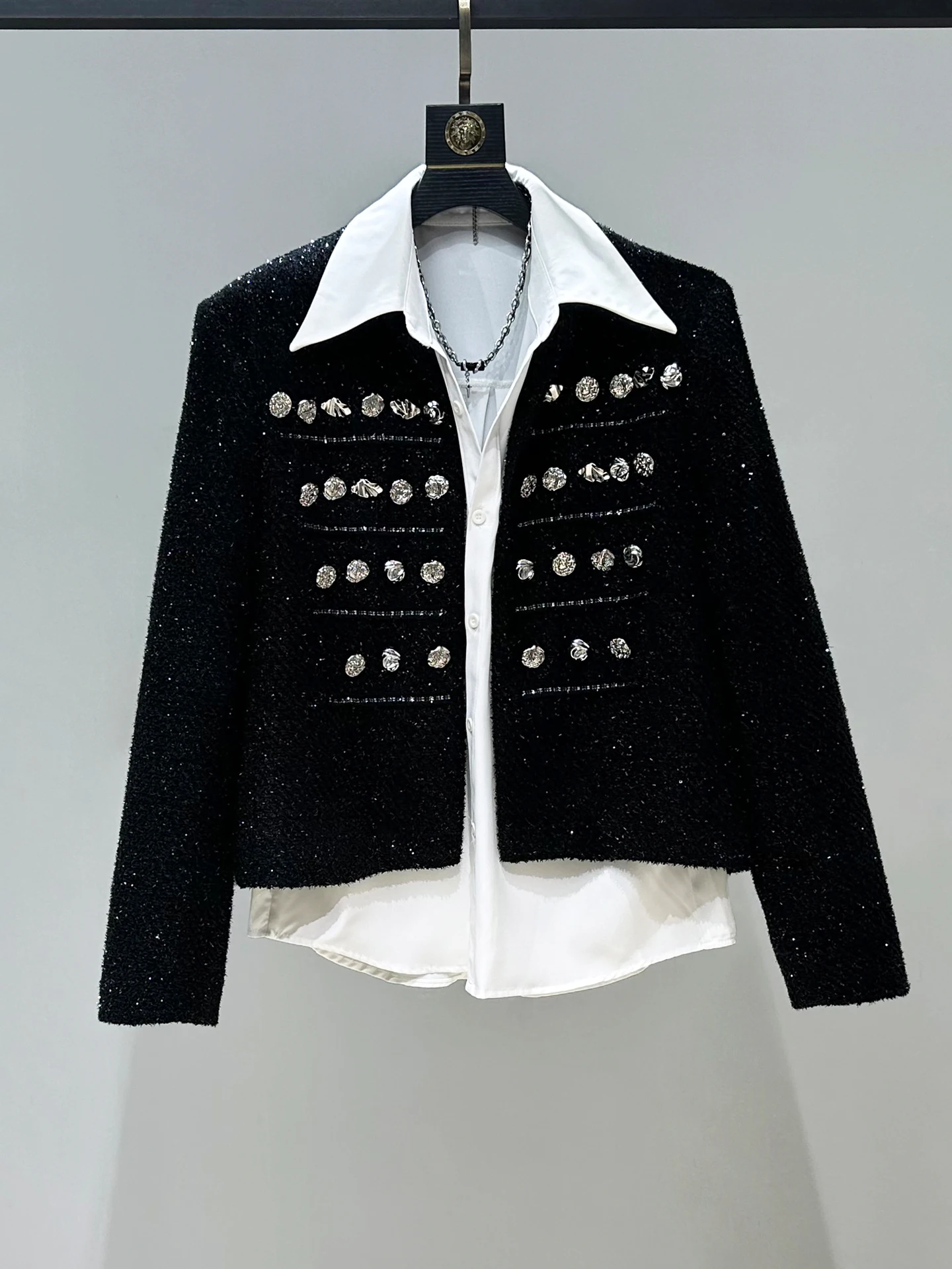 

Original High-End iny Tead ort Jaet Men's Trendy Streetwear Button Decorated Loose Fit Youthful Polyester Fiber