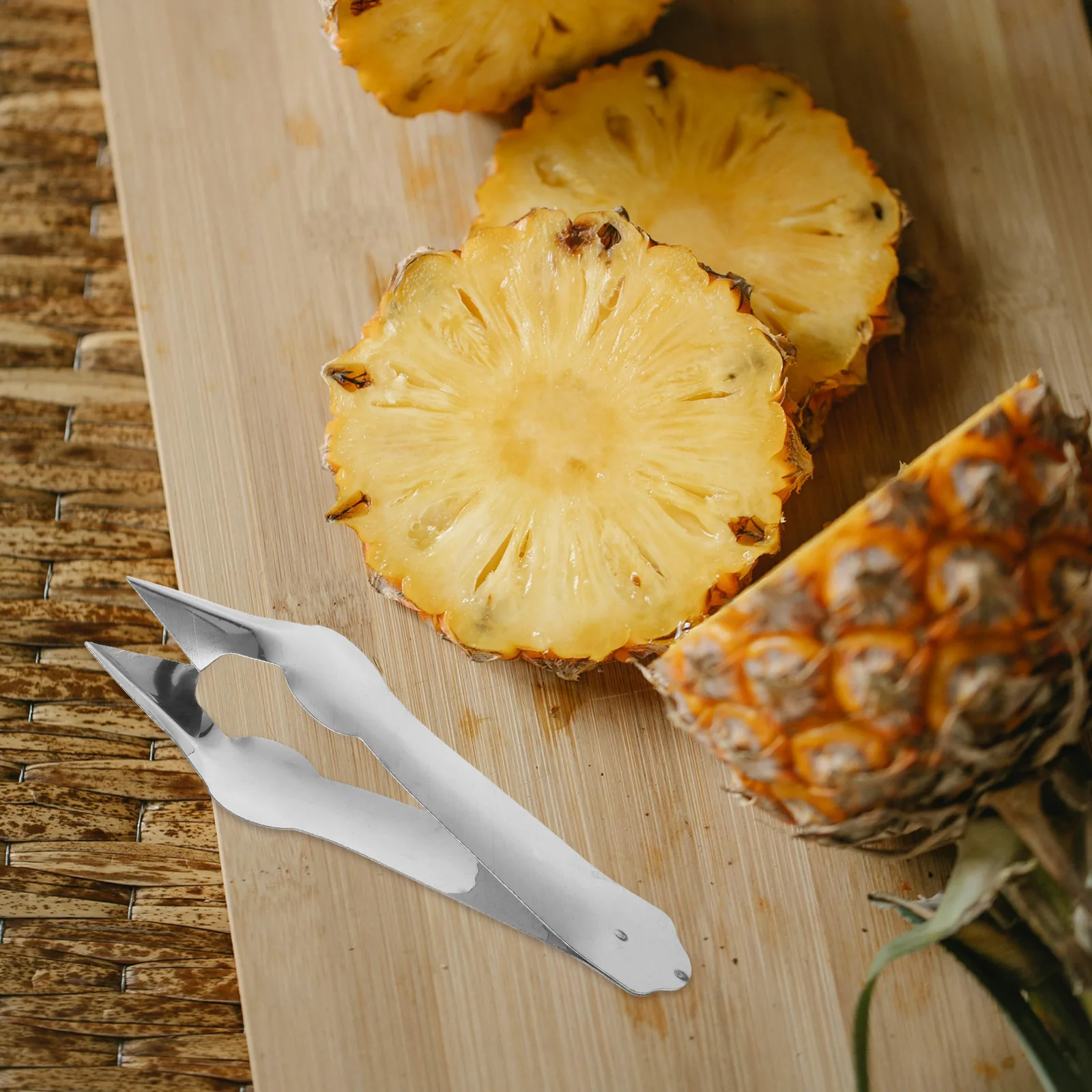 

Stainless Steel Pineapple Peeler Eye Remover Cutter Tool Kitchen Outdoor Camping Hiking Travel Use Silver Color