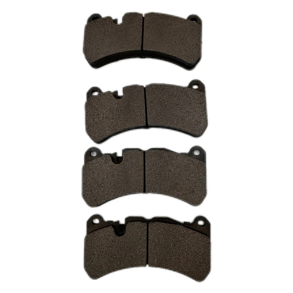 Front Disc Brake Pads D1116 0044205020 For Mercedes-Benz AMG CLK55 A209 5.4L 2001-2005 metal material Car Accessories