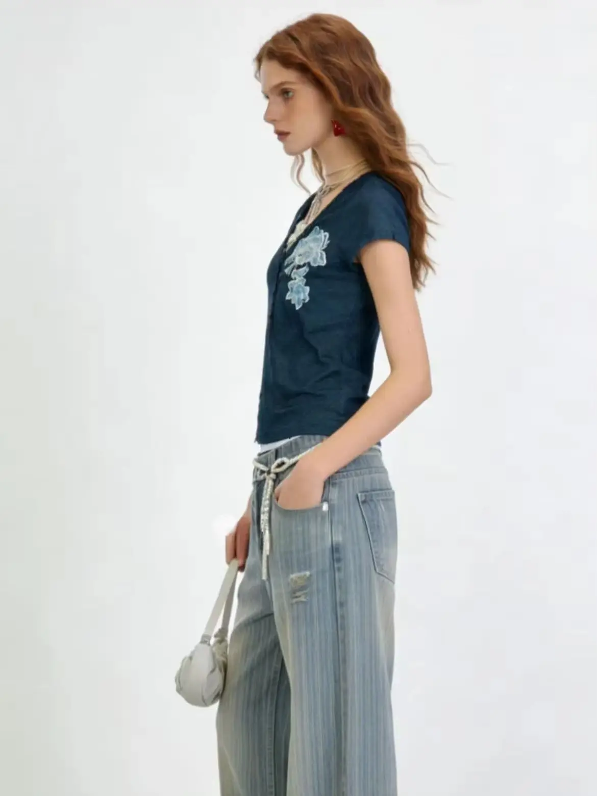 Women American Vintage Flower Print T-shirt Summer Grunge Retro Slim Fit Tees Y2K Harajuku Grunge Short Sleeve Hottie Tops New image 2