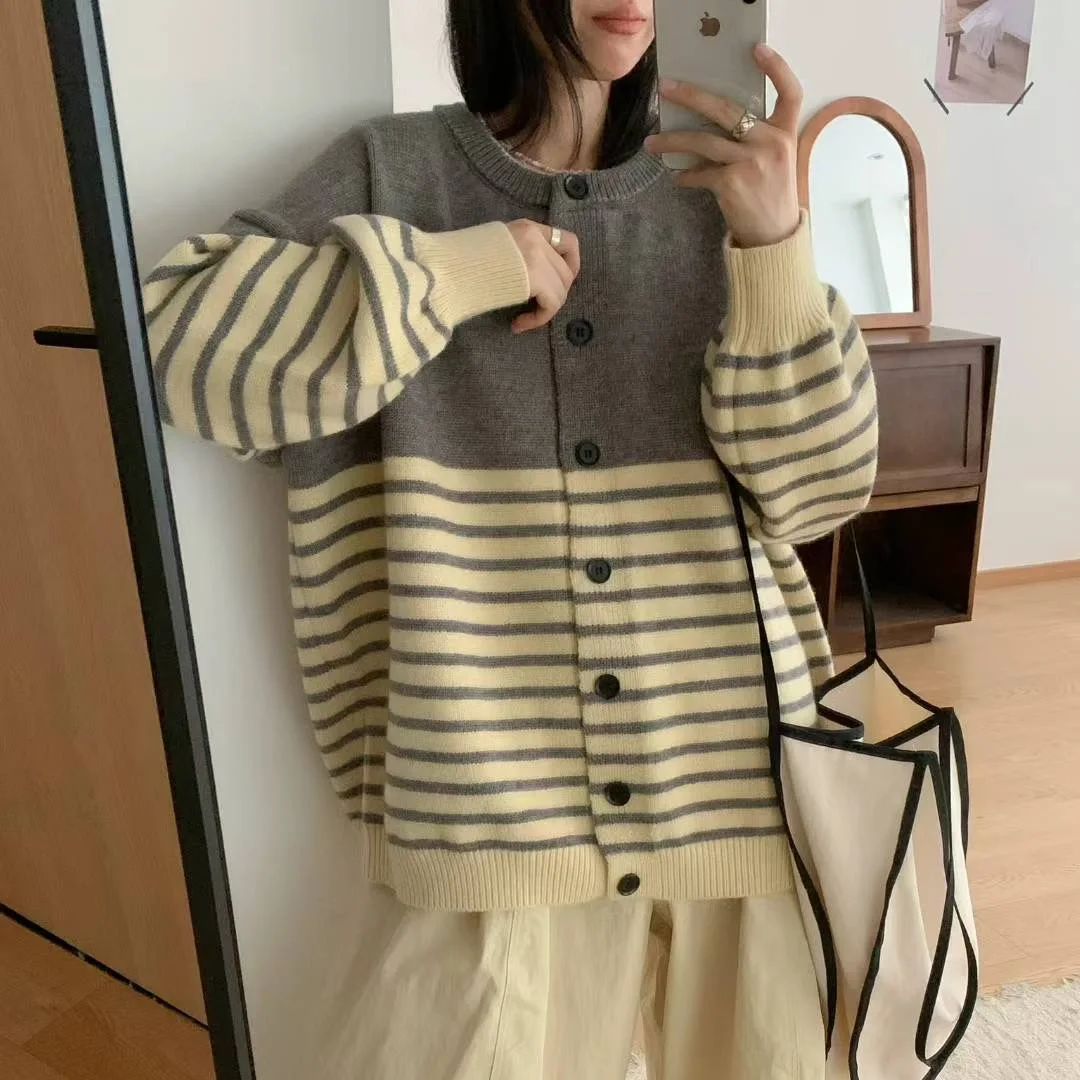

Round Neck Striped Knitted Cardigan, Loose, Casual, Versatile, Color Blocked Base Top, Slimming Sweater Jacket for Women