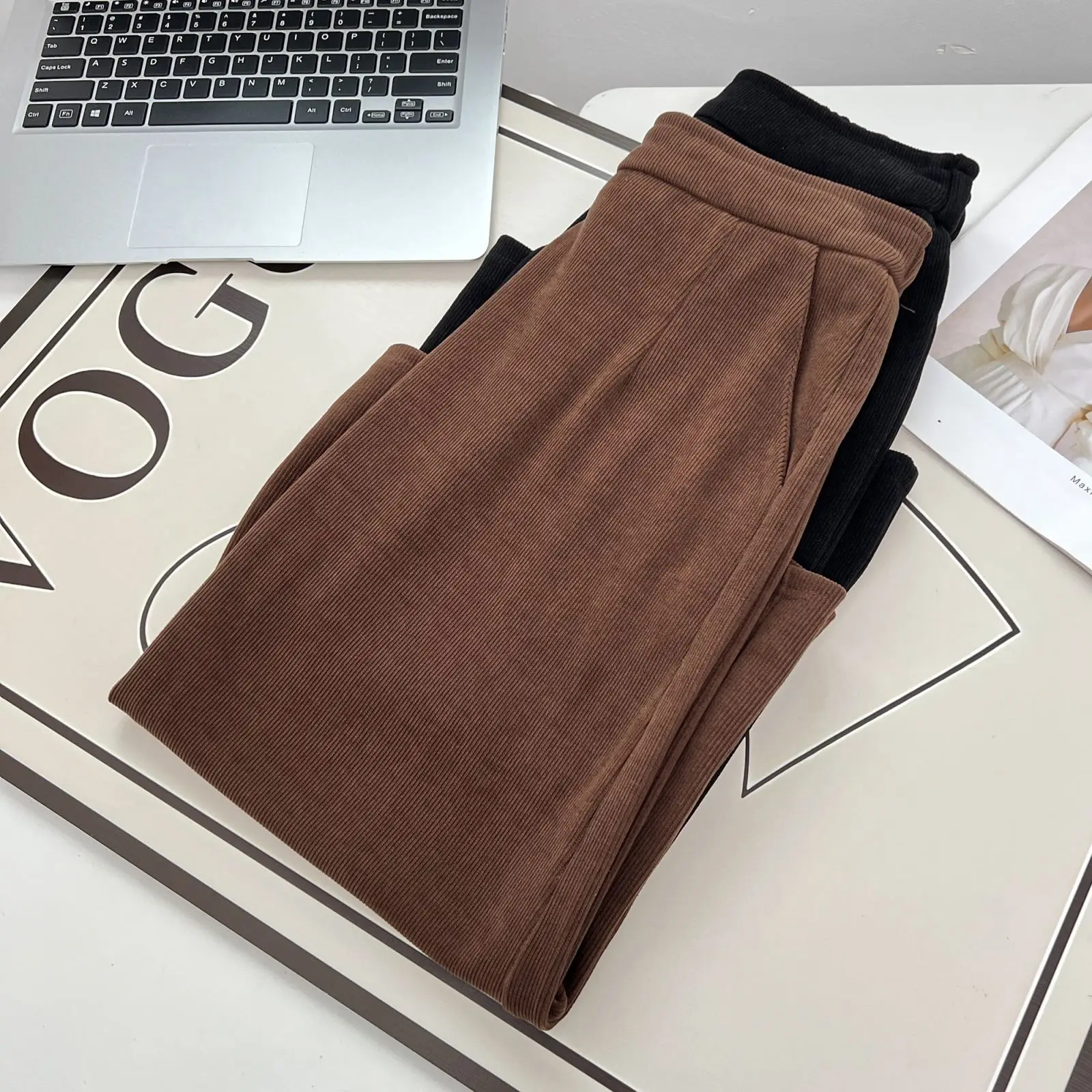 2023 Autumn Winter 100kg Fashion Mid-Length Knitted Skirt Plus Size Women\'s Solid Color Back Slit A-line Skirt