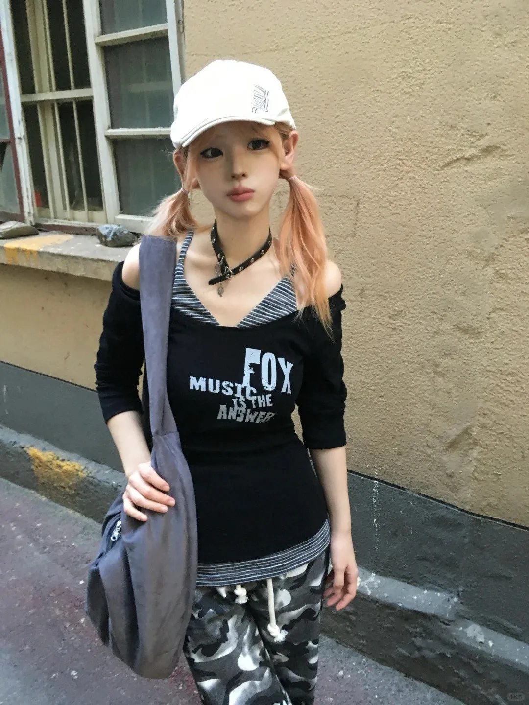 Karrram Japanisches Y2k Fake Zweiteiliges Top Trashy 2000er Schulterfreies T-Shirt Vintage Harajuku Buchstabendruck Streetwear Amerikanische 90er – Detail 6