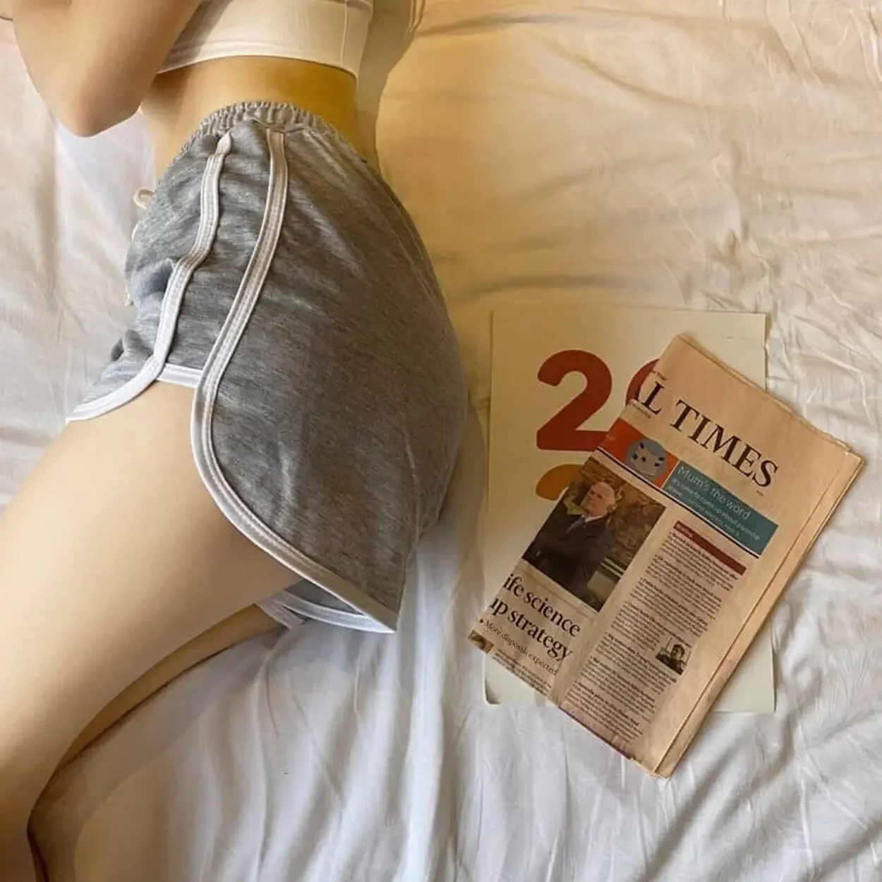 New Sports Pants for Girls, Loose Fit, Suitable for Sports and Casual Wear, High Waist, Slim and Wide Leg Shorts, Summer Sports