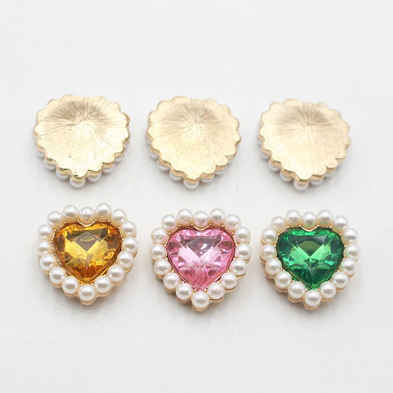 10 Pieces of 17 * 19mm Pearl Heart Shaped Acrylic Alloy Women\'s Sweater DIY Decorative Accessories Handmade Wedding Decoration