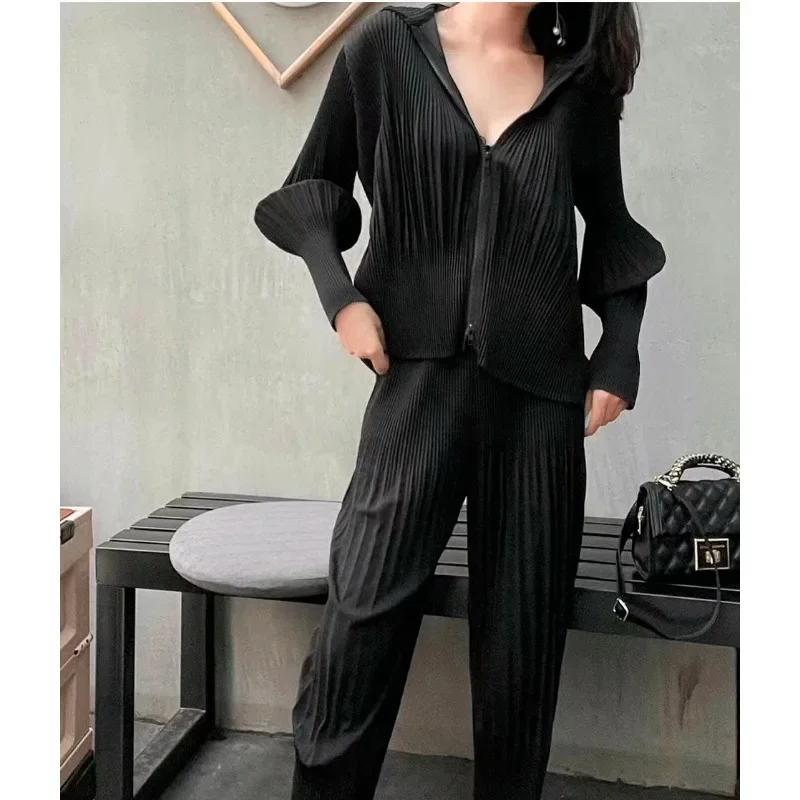 Miyake Pleated Hoodie Jacket + Harem Pants Suit Women\'s Fashion Versatile Casual Sports Wind Suit Autumn New