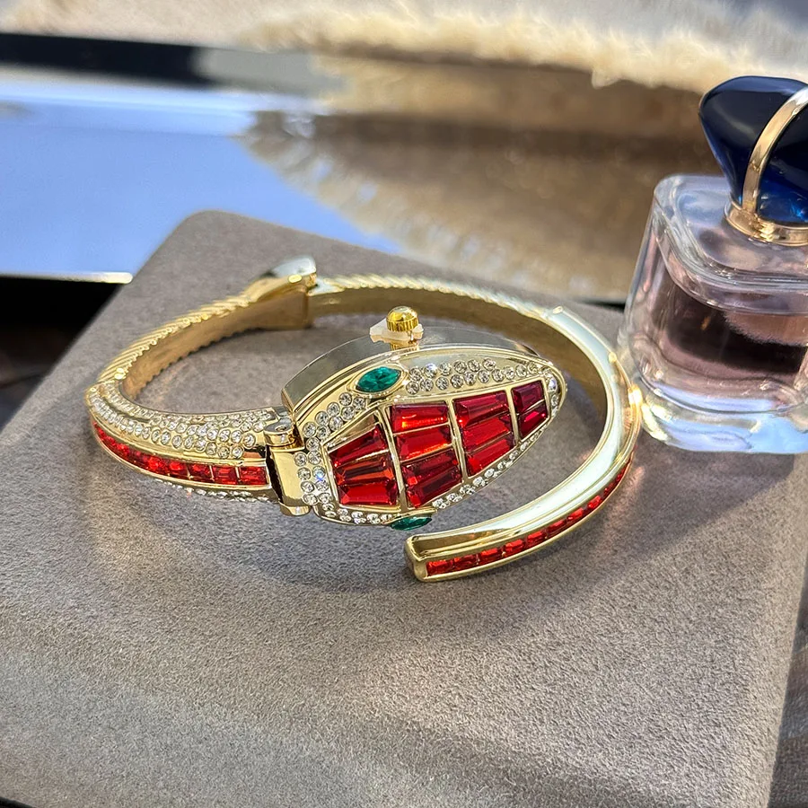 Ladies Snake-Shape Color Diamond Bracelet Watch Elegant Luxury Cross-Border Best-Selling Fashion Star Quartz Watch image 3