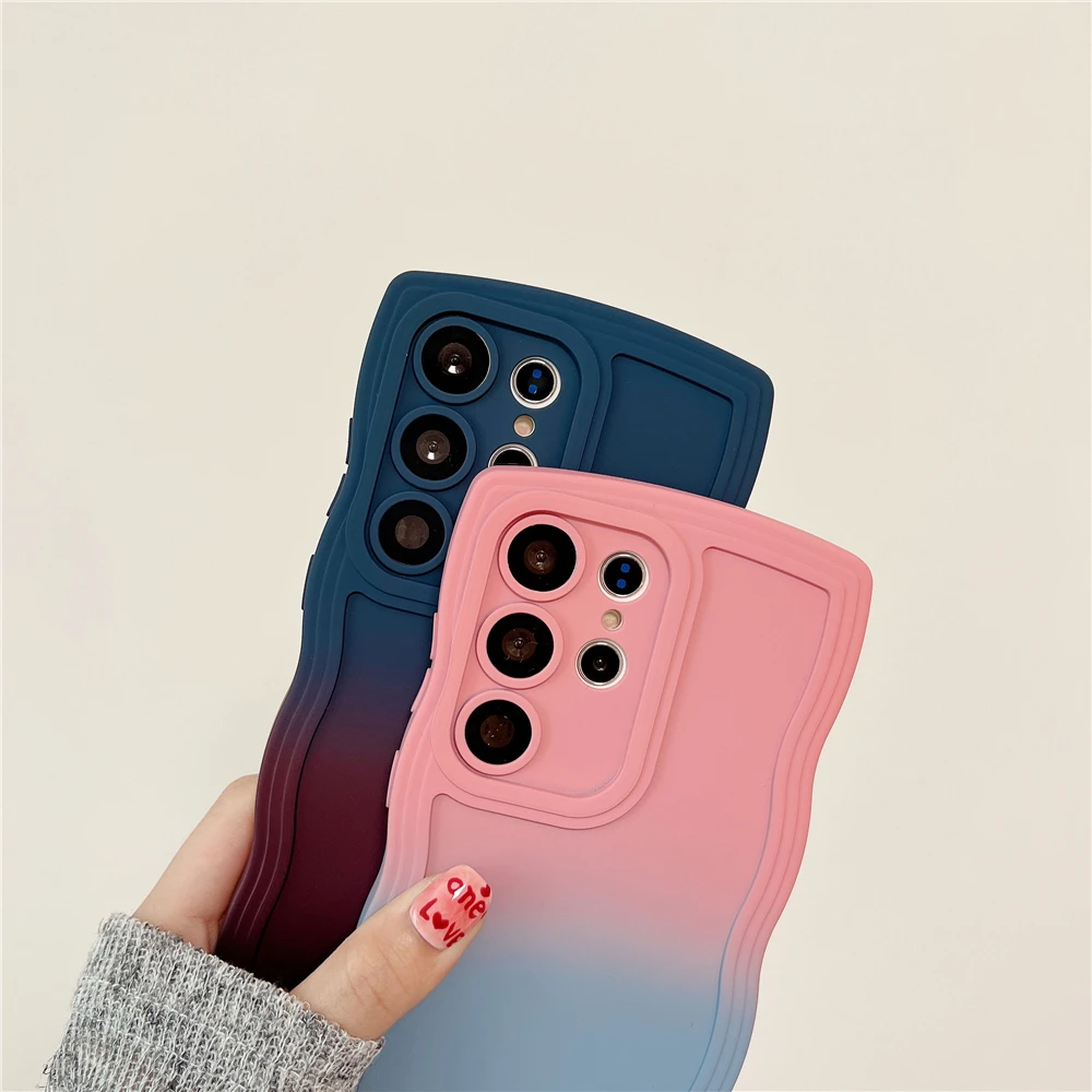 Gradient Wave Curly Silicone Soft Case For Samsung S24 S23 Ultra S22 Plus S21 S20 FE Note 20 A15 A35 A05 Camera Protection Cover