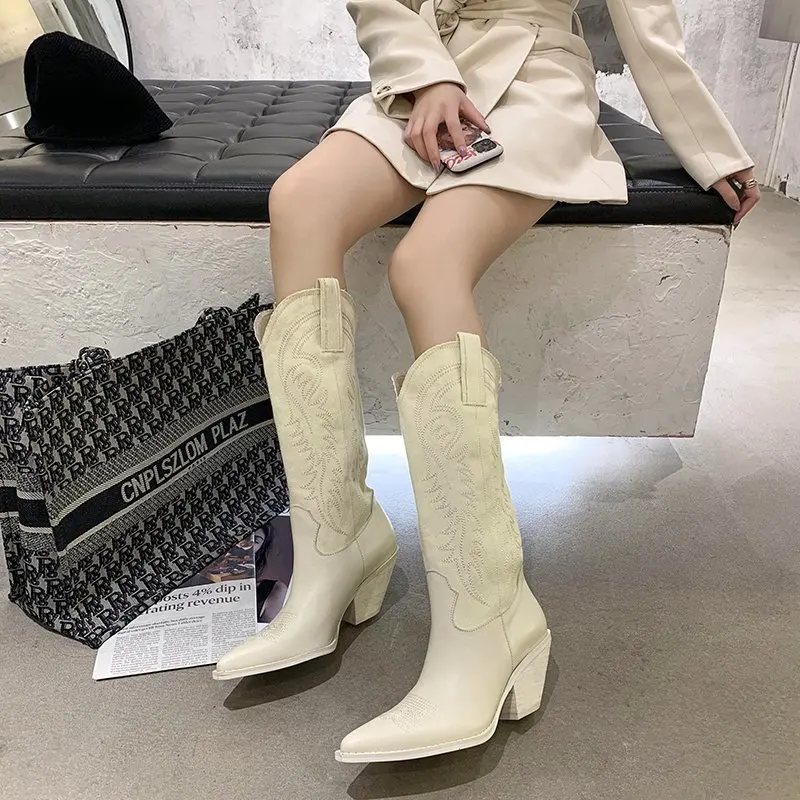 2024 Winter New Fashion Western Cowboy Boots Women's Pointed Toe High Heels Women's Embroidered Chelsea Boots