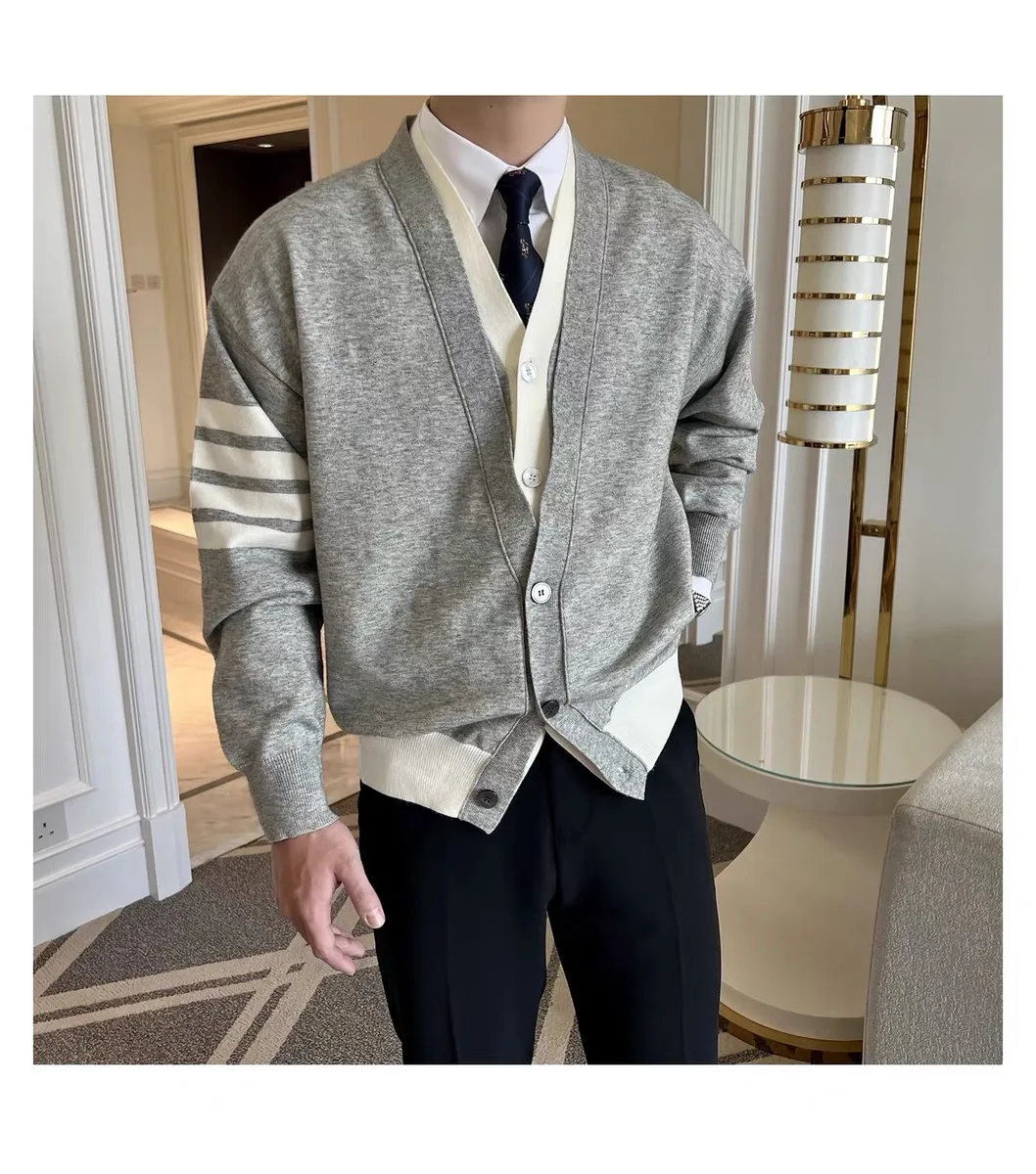 Autumn and winter temperament cashmere cardigan contrast color V-neck stitching fake two 100% pure cashmere knitted jackets