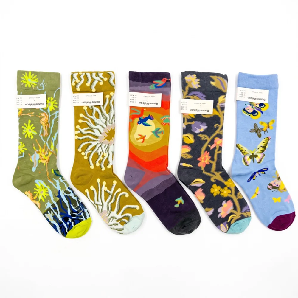 Bonne Maison Womens Mid Calf Socks Retro Artistic Floral Print Soft Comfy Breathable Cotton Trendy Casual Crew Socks 3 Pairs