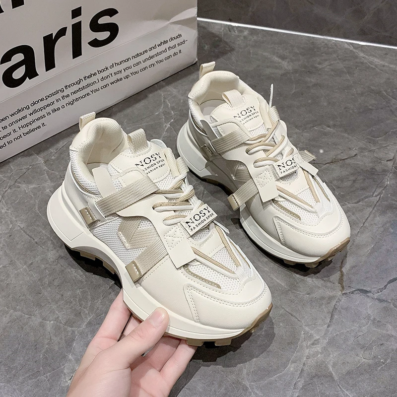 Scarpe casual alla moda alla moda da donna Nuove scarpe da ginnastica con lacci color block primaverili e autunnali con suola spessa Scarpe da pendolarismo quotidiano