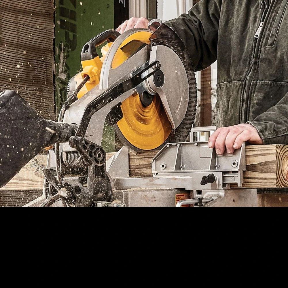 Miter Saw, 15-Amp, Single Bevel, Compound (DWS715)