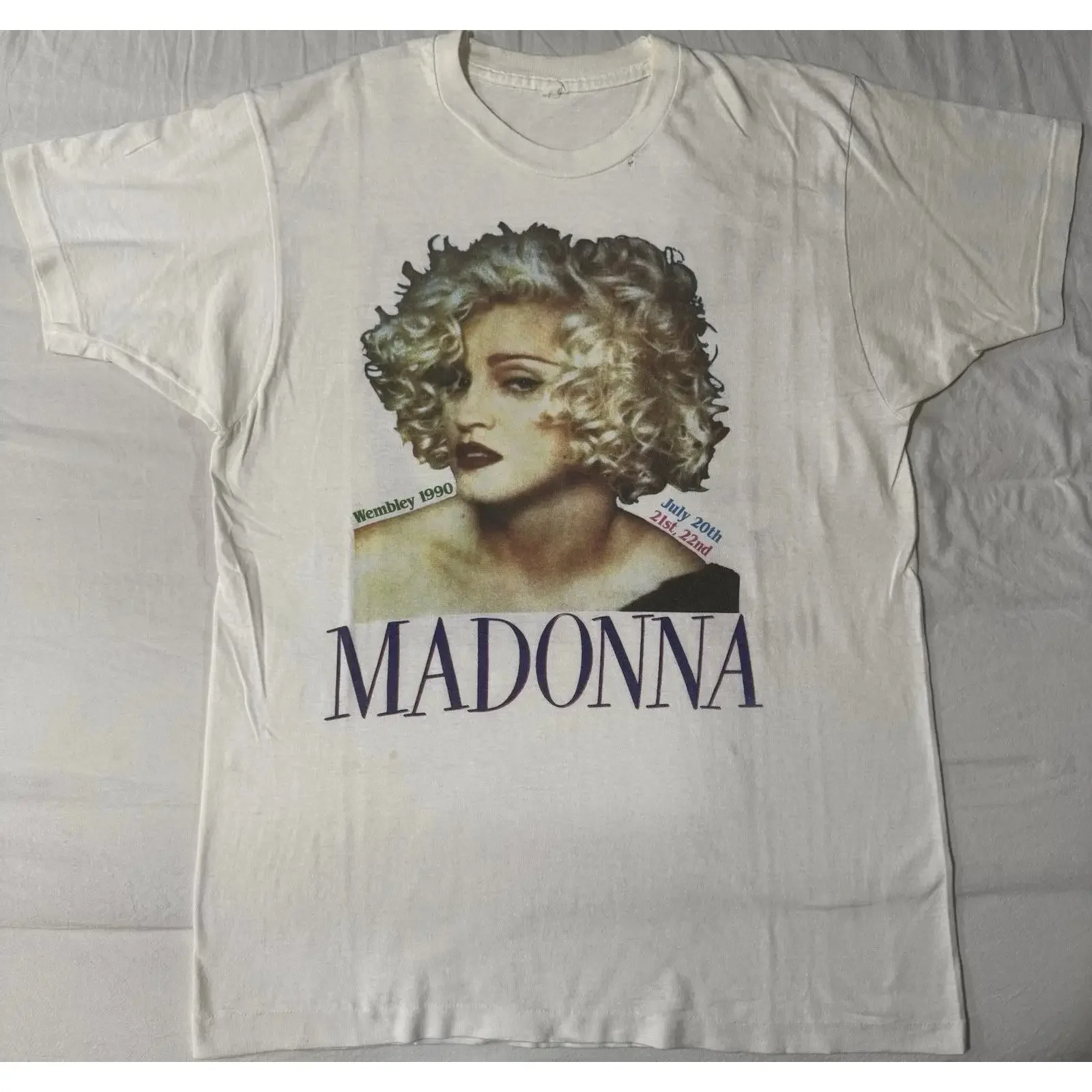 T-shirt vintage Madonna Blond Ambition Tour du Wembley Stadium 1990, délavé, légèrement graphique, élégant, extensible, pour homme