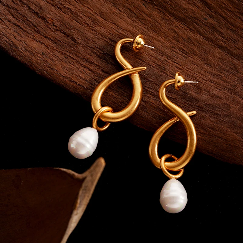 

Earrings Fashion Women Classic s Shape Water Drop White Dangle Earrings Jewelry Direct Selling
