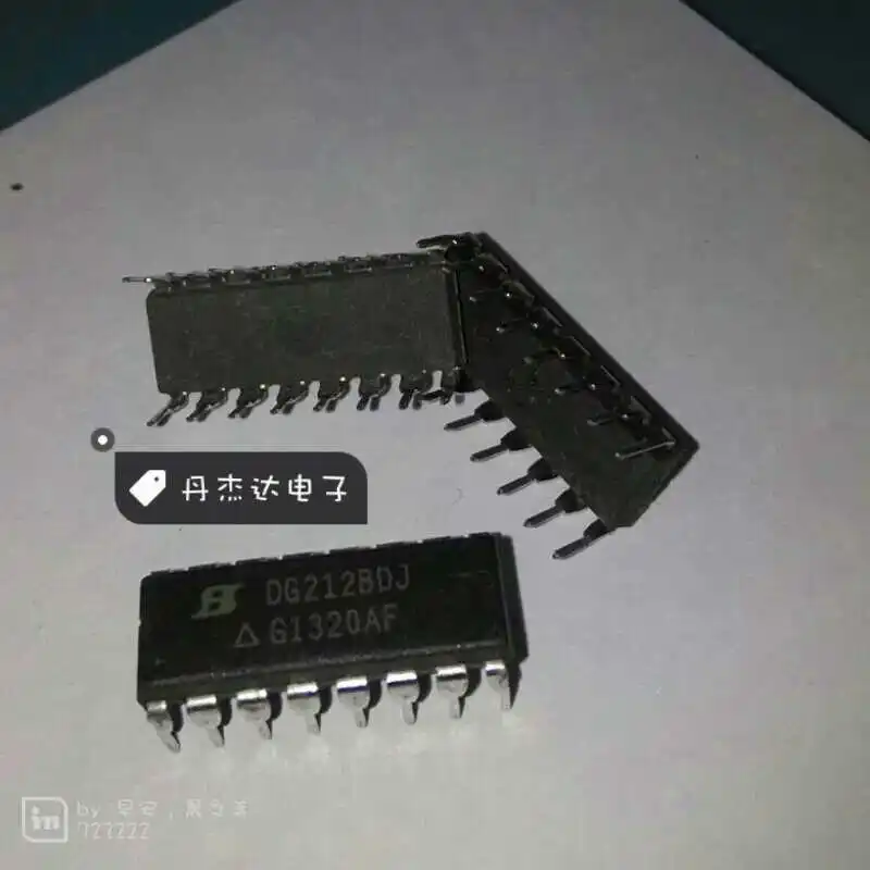 

30pcs original new 30pcs original new Integrated circuit DG212BDJ DG212 212 DIP16