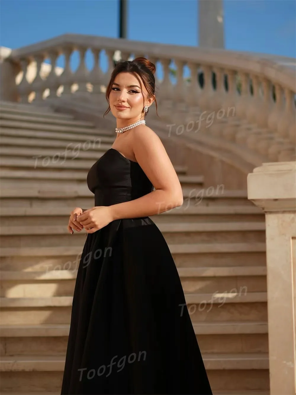 Toofan Schwarze Abendkleider, trägerlos, Vintage-Satin, formelle Anlässe, lang, A-Linie, Vestidos De Fiesta, individuell gestaltet