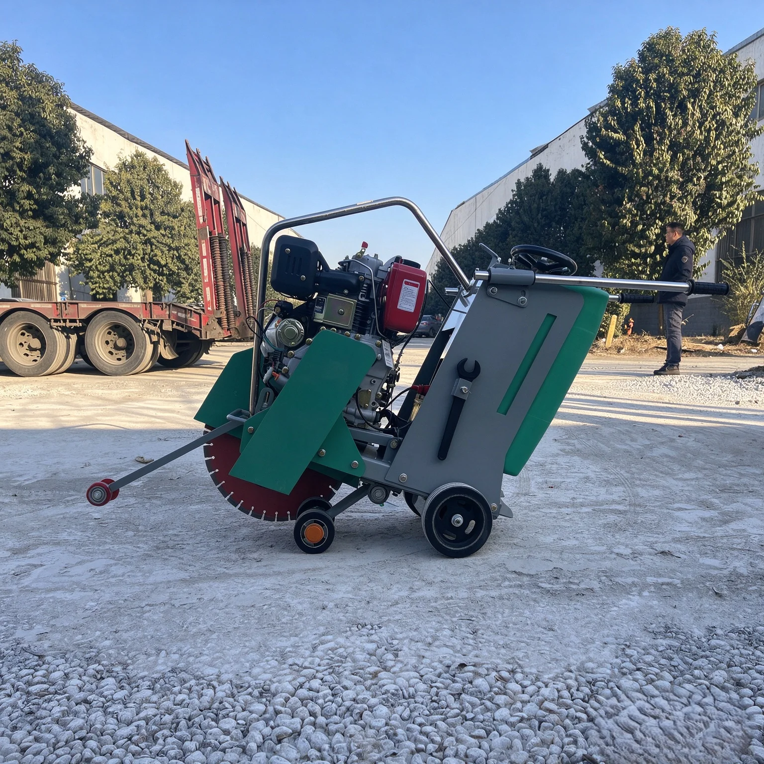 Concrete Cutter with  Engine for Construction, 400/500mm Blade Diameter, 0-180mm Cutting Depth